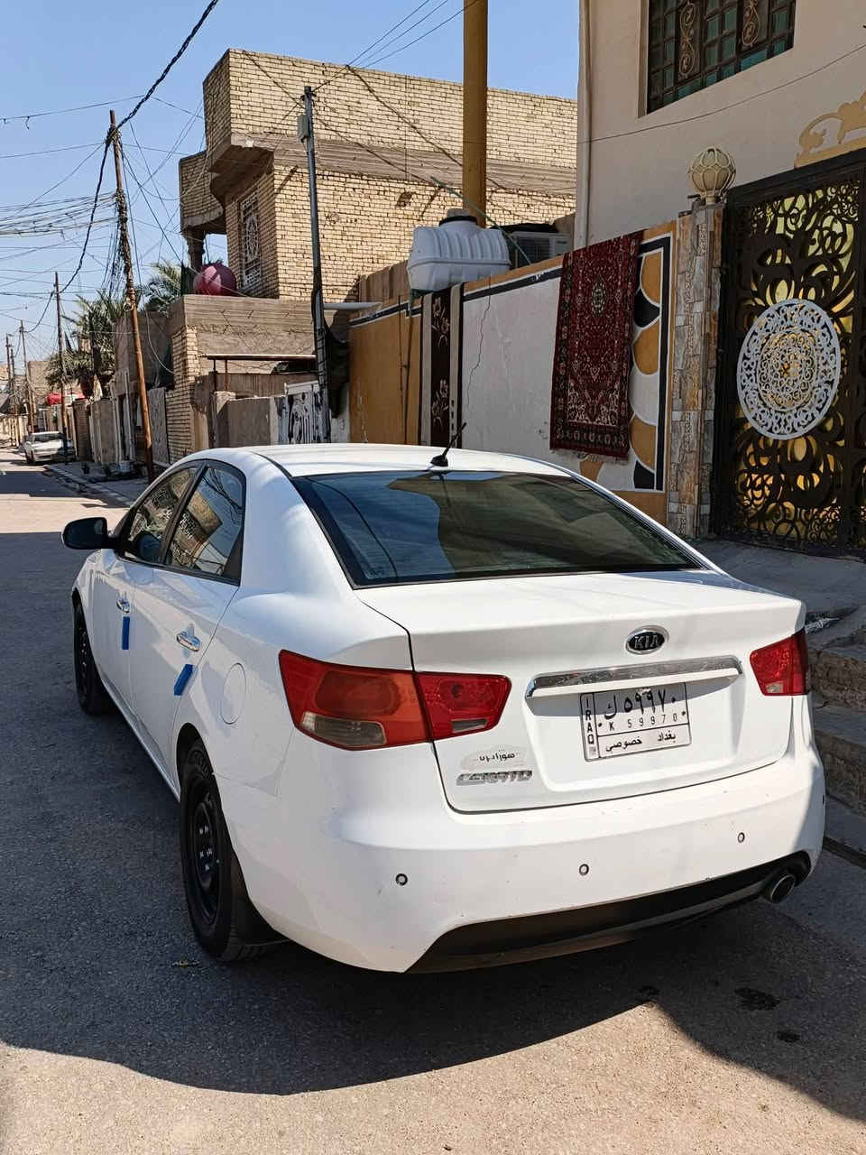 السلام عليكم سيراتو موديل 13 فول عده البصمه 
رقم بغداد السعر 92
رقم الهاتف ***********
