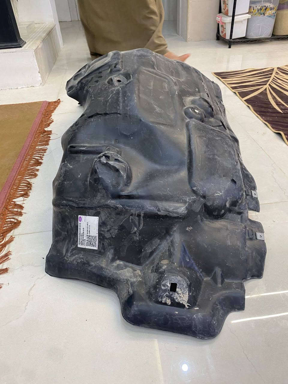 تاير مستعمل مع البطانه جديده دوج رام  للبيع السعر مناسب ٥٠ الف ***********
