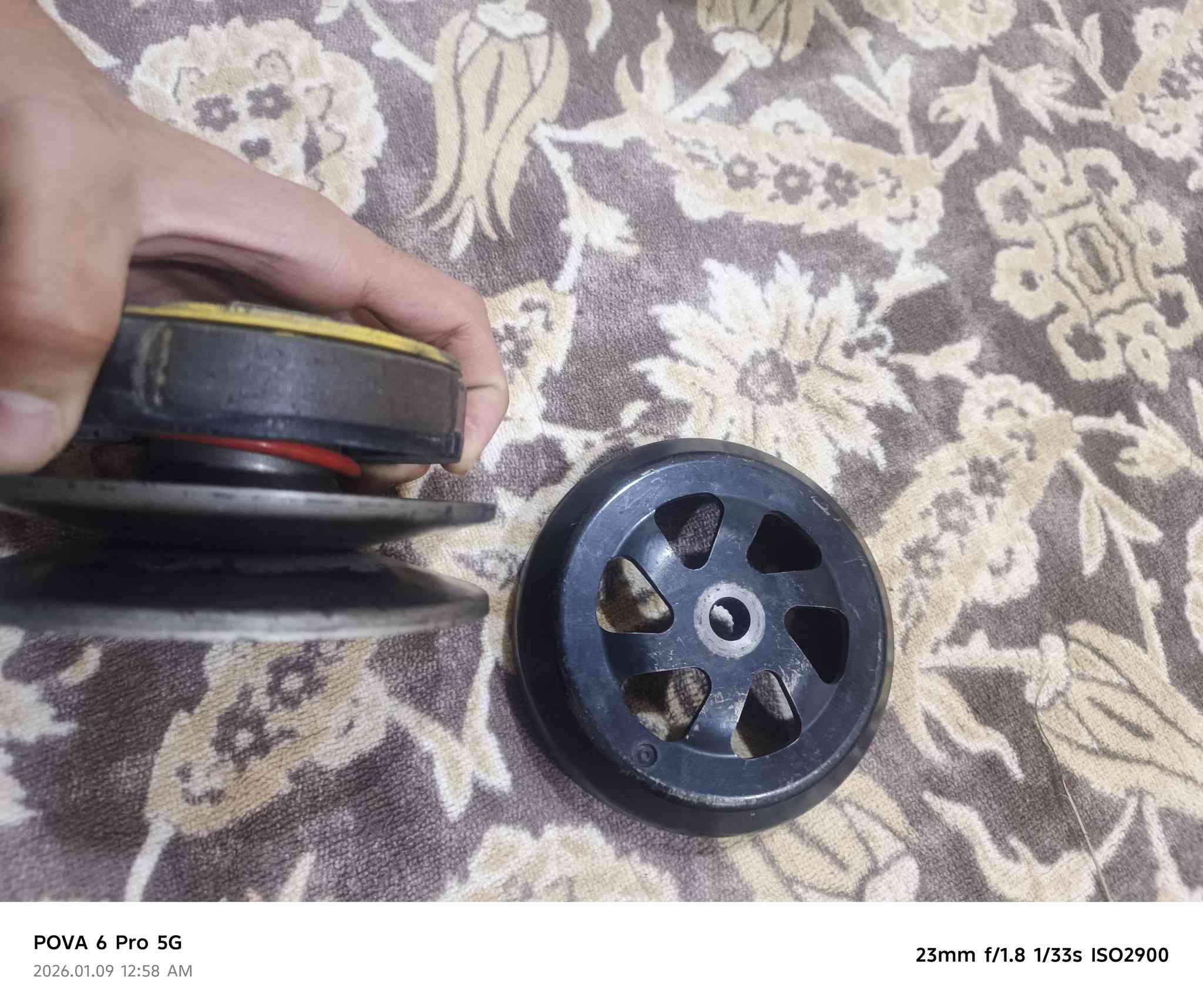 سلام عليكم خوان حبايب عندي هاذ الكلج مال ماكس عدله ماكس منغولي ماكس بوليس خوان الكلج بلادي رياضي شده لدراجه إذا مو ١٢٠ ترجعه الكلج كلش نضيف الدراجه ندعمت وخذيته من عده مال معدل وشويه شلعه مكاني بصره كرمت علي السعر ٨٠ وبي مجال قليل كلش رقمي واتساب (***********)
