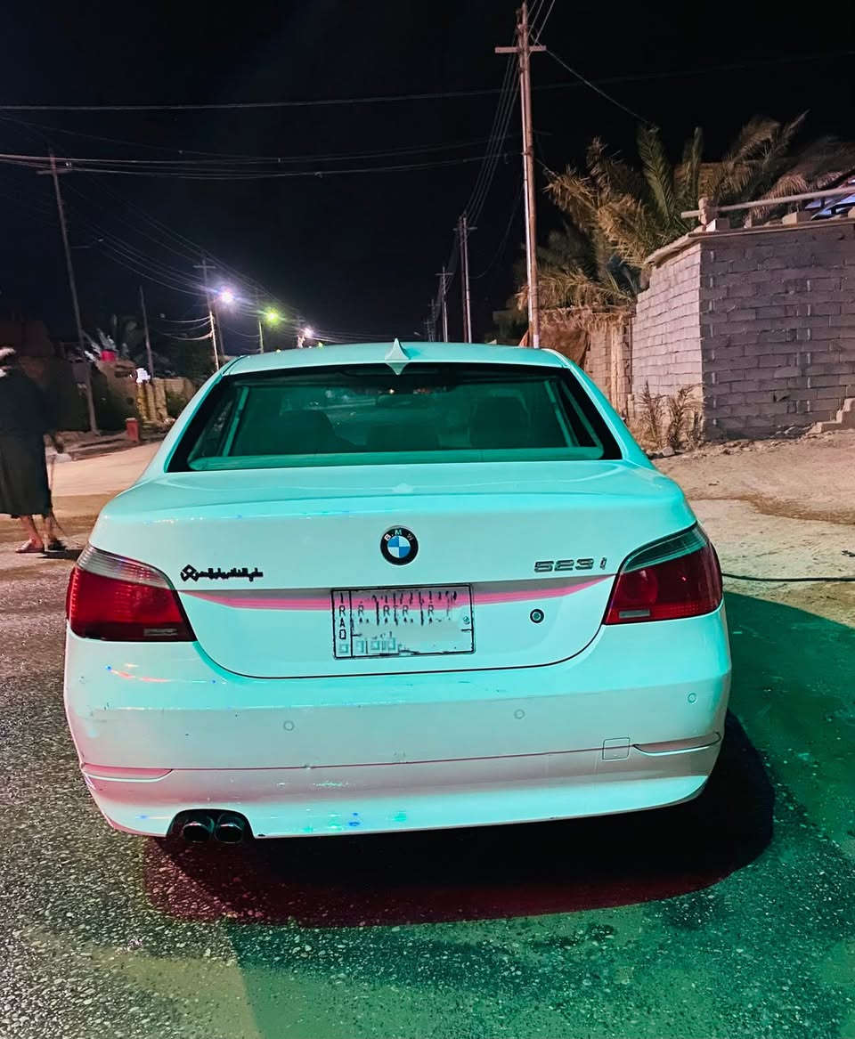ادوات BMW  ميماتي مديل 2008 خليجي وكالة الغانم گص صبغ وضربه ماعده الدعاميه متومه  طبق الاصل 
.. 
كفاله گير مكينه حداديه تبريد
• المواصفات
_ فتحه بالسقف / تنته
_ داخلي بيج خليجي تدفئه تبريد بالكشنات
_ برده خلفيه
_ لايت دوار 
_ نضام صوت ودمام
_ تخم تاير جديد
_ تبريد قطعتين خلفي وامامي
_ عدة اسعاف جديده بالصندوق
_ مع سبير و مثلث  وجك  
_ باتري جديد
_ عبوة + فيت بم جديد 
_ دهن الًيَوُمًِ بدلته وكاله اُصًلًي 
_ وبعد هواي مواصفات
_ مكاني البصرة القرنه
_ بيع او مراوس حسب القناعه 
_ السعر 60وبيها مجال قليل للشراي كل التفاصيل مذكوره
رقم الهاتف *********** الموشراي لا يكسر بل سعر رجا
