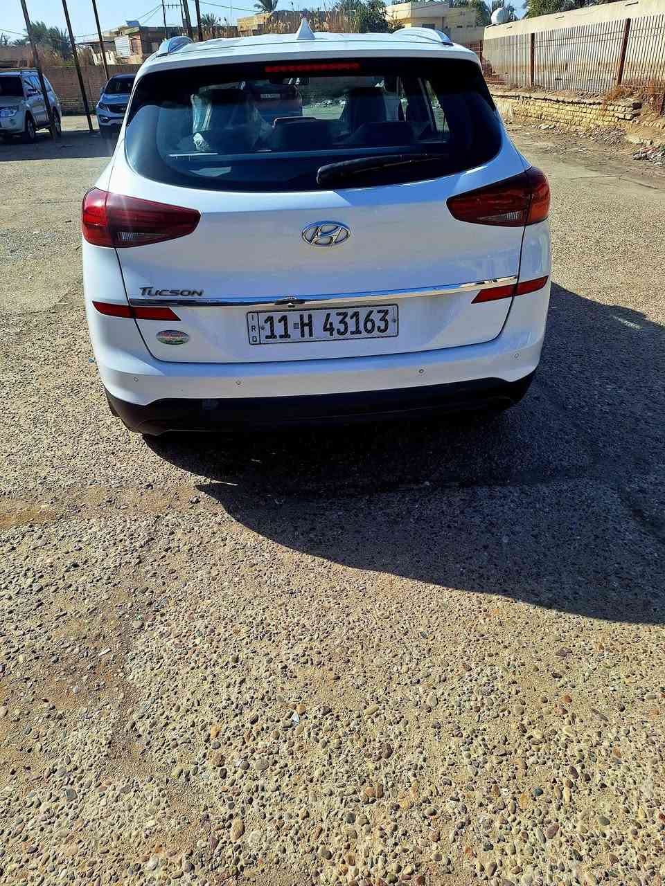 للبيع توكسان خليجي 2019 شركة الكاصد كلشي وضح عدك بل صور ٤٠ صوره وسونار بل نشر واضح 
رقم بغداد بأسمي الجديد وهزه جديده 
مكفولة كفالة عامة سياره جديده شكد متصور 

🔹️بصمة فوول عده لفتحه سعر 192
🔹️مكينه 2000 دوش وكير ومكينه كفاله شركه
🔹️كشنات كهرباء دبل هواي موصفات حساسات امامي خلفي كامره امامي خلفي 
🔹️كشنات جلد لونين 
🔹️ترحيب عند الاقتراب
🔹️شاحن واير لس 
🔹️لدات امامي خلفي
🔹️شاشه جبيره 
🔹️ثلاث وضعيات قيادة
🔹️حساس امامي خلفي
🔹️لايت خمس عدسات 5
🔹️لايت حساس عنده الدوران زنون
🔹️كامرا دوارة 
🔹️مري شفط
🔹️يدات نيكل بصمه
🔹️تبريد قطعتين ثلج وتتفئه
🔹️ماشية قليل
مكاني بغداد اليوسفيه
*********** /// *********** واني بل خدمه سياره كله جاهزه وكل نقص مابيه
