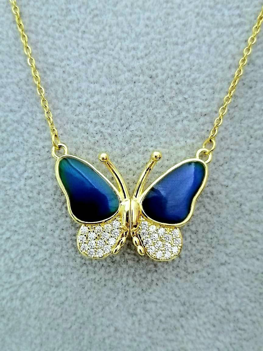 #بسم_الله/#قلادة_اوربي_بوكس_هدية_حجر_المزاج
#السعر 10 الاف دينار/متوفر اخر قطعتين
للحجز مراسلة الصفحة او الواتس اب ***********
