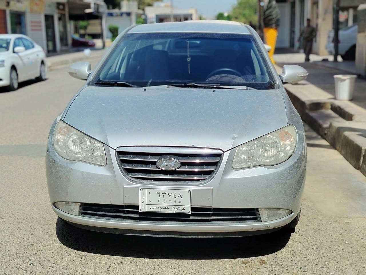 بڕاوە بەس بۆگۆڕینەوە بەشاهینەی بڕاوە
2009 مەکینە گچکەی دکشن بەرز 
تەبرید سارد و گەرم لەسەر سویچ
تەبرید لەمەس ئاوێنە کانی دەخەوێ و ئیشاڕەتە 
***********
