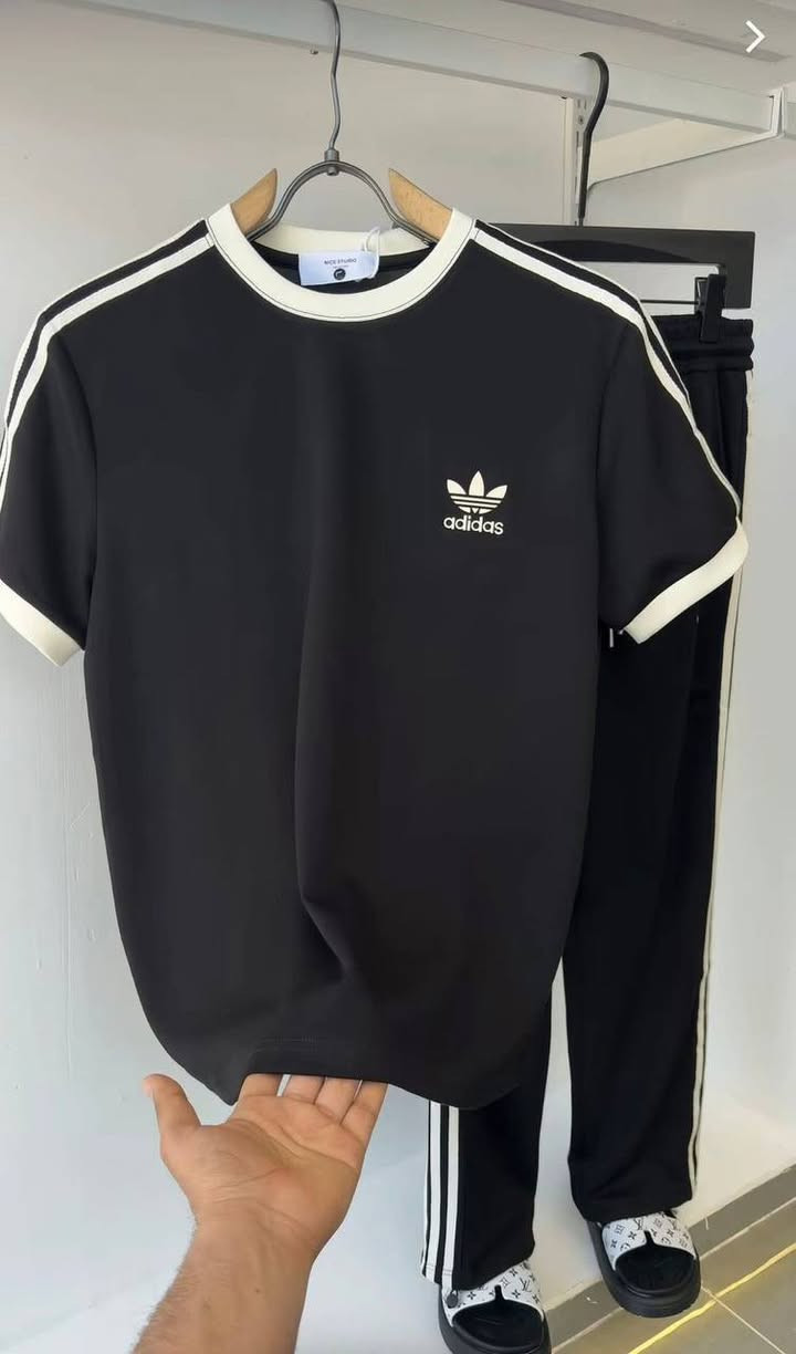 يالله تراك
تركي درجه اوله الخامة اسفنجية
الشد يجي 20 قطعه 
4 الوان قياسات M L XL XXL XXXL
سعر الشد 345 الف 
شرط الفحص امام المندوب 
للحجز خاص


**إذا كنت صاحب هذا الإعلان وتريد حذفه لأي سبب، رجاءا أرسل رسالة إلى الدعم الفني**