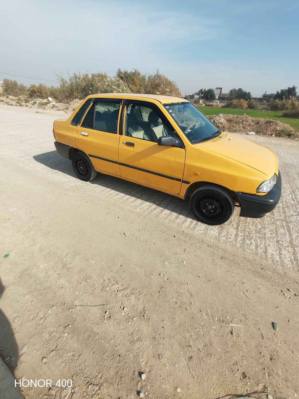 السلام عليكم ورحمة الله وبركاتة 
سياره سايبه للبيع 
مؤديل 2014.... سنؤيه صاقطه شهر فقط
ؤسياره خير من الله جاهزه كلشي مابيهه 
كهرباياتهه شغاله ؤلايت زنؤن ++مسجل شغال 
رقمهه ؤاسط 
ؤمكانهه ؤاسط 
السعر 30
الاستفسار اكثر اتصال ع رقم 
***********
