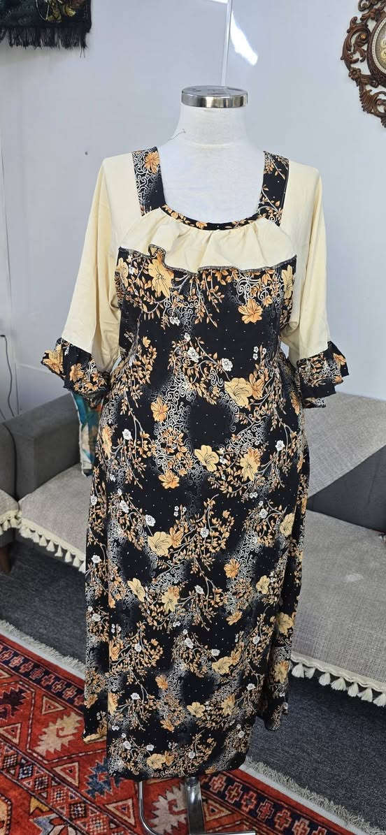 بعض من خياطي حسب طلب الزبائن 
الامين نواب الضباط خلف افران الروشة 
للحجز ***********
