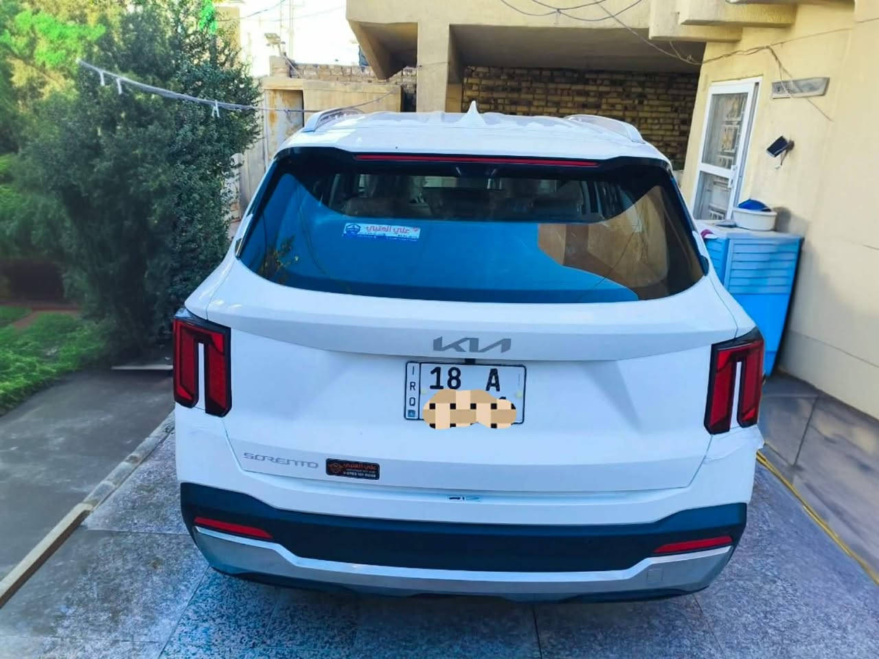 سلام عليكم سورنتو 25 مكفوله كفاله عامه رقم  بابل الدولي   ماشيه5الف  محرك 6 سلندر المواصفات  دبل كامره تاتو شو ويل 20 كراسي كهربائيّ جنطه كهربائيّ بصمه اريل افكيشن بردات خلفيه هند ابريك بصمه بعد بيه مواصفات سعر 330بيه مجال تلفون ***********
