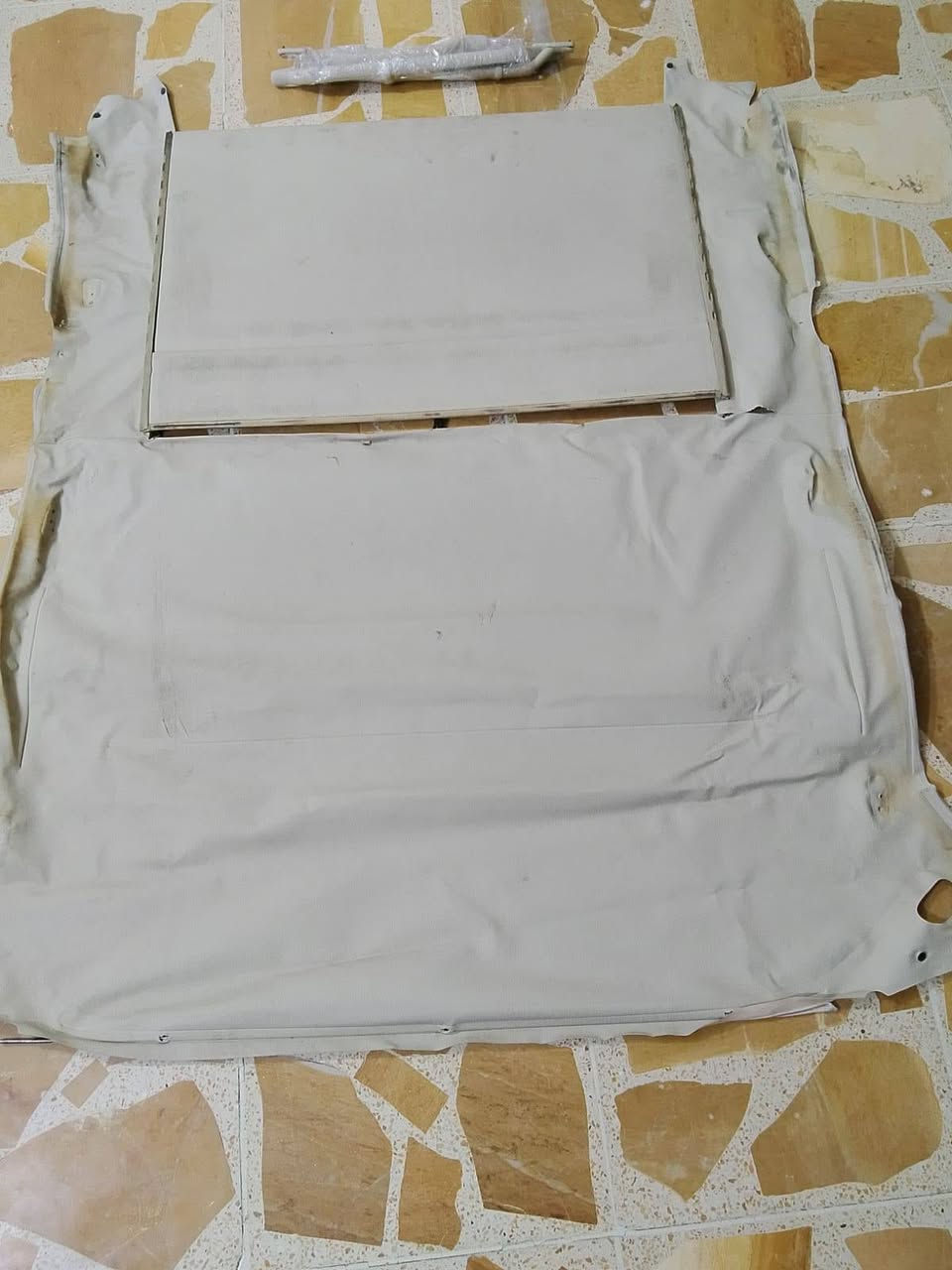 السلام عليكم تنته مال مارسدس باب طويل موديل 91 مع اليدات مع باب سلايت مال وارد رقم  الهاتف *********** العنوان بغداد
