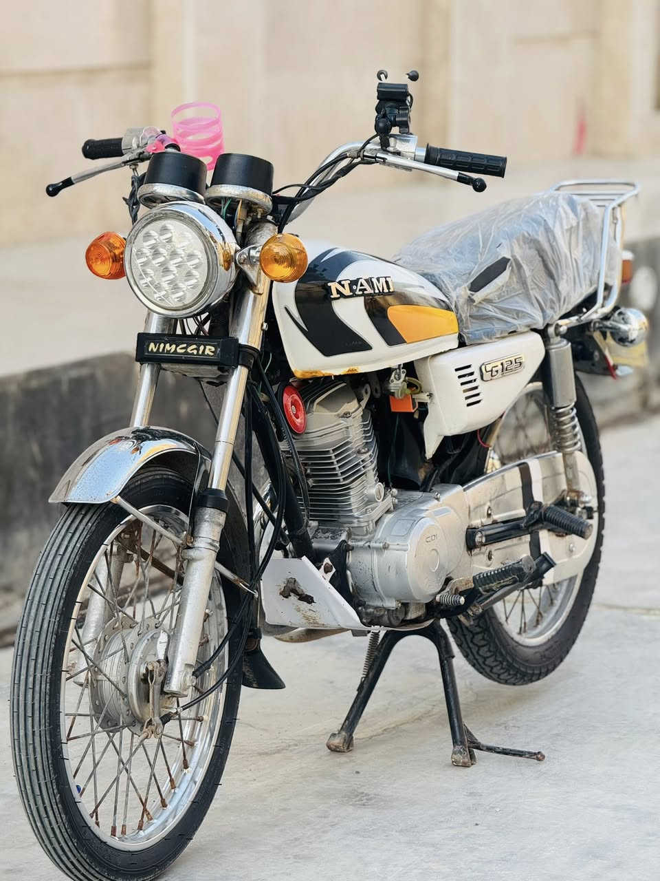 سلام عليكم دراجه نامه موديل٢٠اوراق اصولي ختم براد تعال ورقم مفتوحه ولفات فقط كهربائيات كله شغاله محرك خير من الله للتواصل ***********
