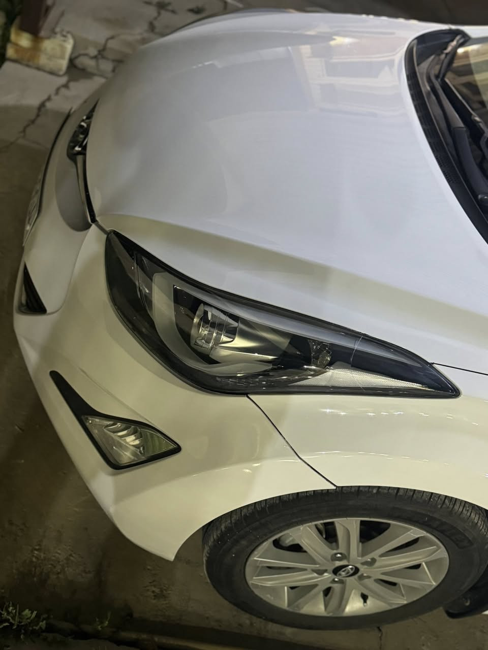 النتر 2015 
ماشيه 106
رقم بغداد تحويل ثاني يوم 
ضررها ٣قطع 
السياره شرط كاعده ما واضح عليها اي عيب 
وبالحقيقه اجمل من الصور بهواي 
السعر 130 وبيها مجال 
المكان الرمادي 
للتواصل عبر الرقم ***********
