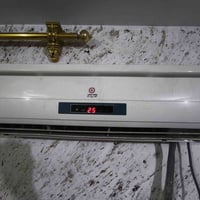 سبلت 1طن السبلت بحالة جيدة تواصل 07757515296 واتساب او اتصال