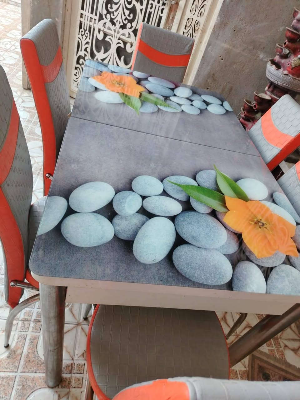 ***********
مكلفه  بل نشر داموك طشاش
