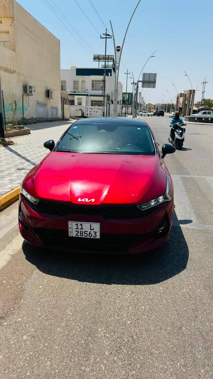 السلام عليكم

Kia.   K5   GT   LNE

مكفوووله من ضربه و صبغ و تبديل و تكحيل
فقط بارد اصبعين موضح بالصوره فقط

موديل 2024 

ماشيه   16 الف ميل فقطط اخت الزيرو

مواصفات

شاشه 
كامره

لايت عدسات4
بصمه تشغيل عن بعد

رادار امامي

رادار خلفي

رادار جانبي

لد امامي خلفي

حساس امامي خلفي

ويل كب 18

توقف ذاتي 

قياده ذاتيه

تنبيه خروج عن المسار

تحديد مسار 

فول تحكم ستيرن

داخل  جلد

تبريد  شاشه بيانو لمس

ترحيب عند الاقتراب

صندوق ذكي

تشغيل عن بعد

محرك 1،6✈️تيربو

كامره دواره وبعد بيها مواصفات 
بغداد معوقين شرعيها بالناصريه يسوي وكايل

سعر 173 $

***********
