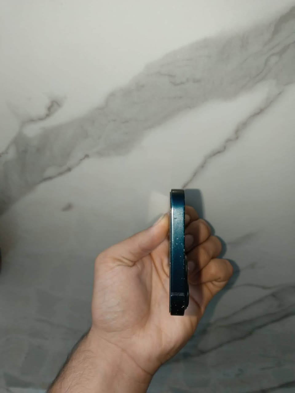 السلام عليكم
جهاز ايفون ١٣ كامرتين📱

مكفول💯

ما داخل اي صيانه جهاز يخبل 🔩

كارتونه وكل ملحقاته ويا الكيبل الاصلي مالته بي صفحه وحده تشتغل وانطيك هم كيبل شغال صفحتين كلشي مابي🤩

جهاز بي فقط خدوش بسيطه ما ماثره☑️ 

شوفت عينكم كلشي موضح بلمنشور حته وصل الشراء عندي تاخذه مشتري من الصدرين 🔥

مكاني بغداد مدينة الصدر 🏠

للاستفسار *********** واتساب فقط 📞

مو شراي لا تجي👋🏽
