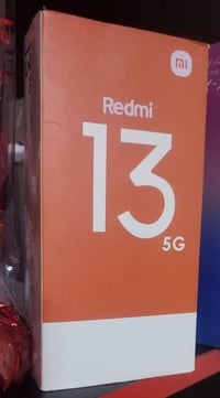 ريدمي 13 • ذاكرة ٢٥٦ • كامل الملحقات