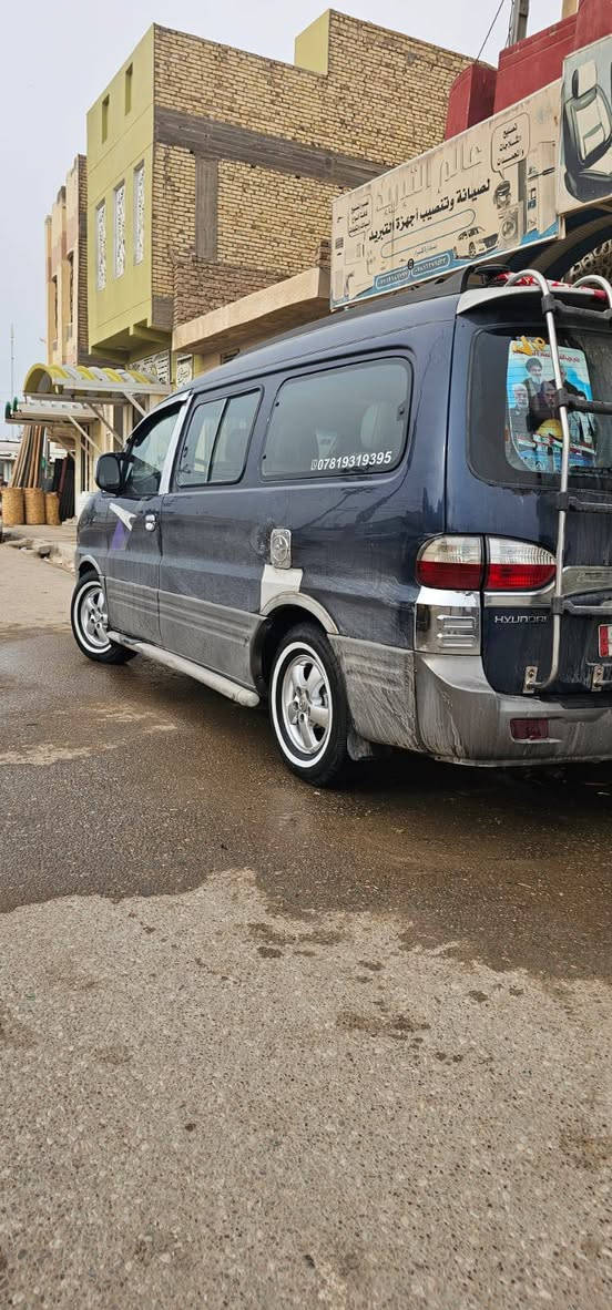 سلام عليكم 
ستاركس 2007 
كفاله عامه من ضربه وصبغ وتبديل 
سياره كارتون 
مسكر اتو اصل سياحي
كير مكينه بل كارتون ستوني شادهن 
حداديه وره وكدام كارتون كاردن اكسل كله بل كارتون 
تخم تاير ستوني شاده 
فول مواصفات تبريد لمس  ساعه خضره سياره مدوشمه كشنات وارضيه وبيه سفريات 
سياره ماتخسر عليه الف الله شاهد 
تبريد ثلج تدفئه كلشي بيه شغال ماكو شي ما يشتغل 
مكاني ديوانيه قضاء عفك 
***********
***********
