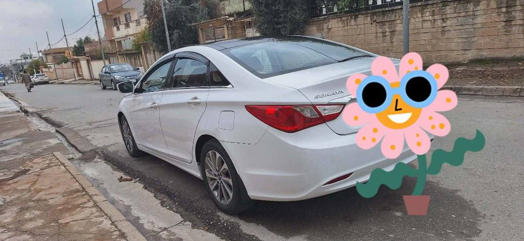 سوناتا ٢٠١٣ خليجية
مكينة ٢٤٠٠ دوش
مواصفات
قطعتين تبريد
كامرة اصلية بالمراية
بانوراما
كشن كهرب
سماعات دمام
ماشية ٢٠٠ الف
بدون صبغ بيها مكانات بارد فقط
كفالة عامة
ترايها يخبل سيارة ناعمة
طخم امامي خلفي جديد
طخم تاير اندنوسي جديد
داخلها لونين عسلي واسود
سيارة جاهزة ماتصرف عليها فلس
١٤٠$ مكانها موصل
رقمها نينوى الماني..
***********
