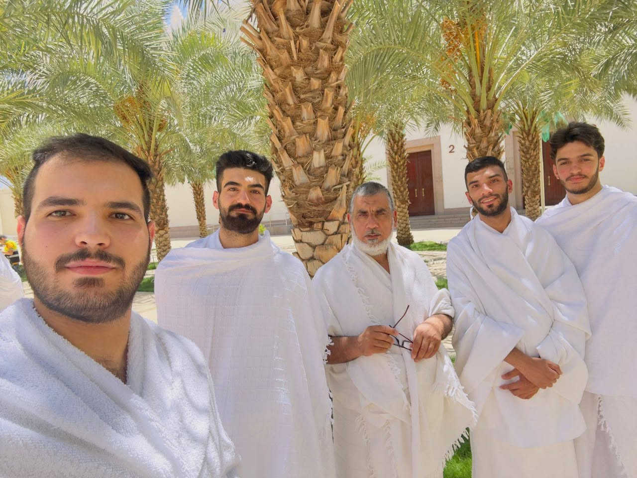 عرض خاص لعمرة الشهر الثامن 
3 ايام مدينة مركزية 
7 ايام مكة المكرمة محبس الجن 
ضيافة على طول الطريق 
المبيت في مزارع حائل 
السفر عن طريق البر 
السعر
 350 دولار بدون طعام 
450 دولار مع الطعام وجبتين 
للاستفسار الاتصال 
***********
***********
