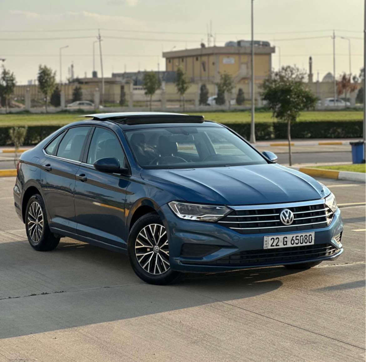 Jeeta 2019 SE  
مواسه فات se فول فول پانارؤما به سمه گوشين جلد و هيته ر  شاشه گه ره لايت ليد 
به ناوى خؤمه ره قه موو سه نوى نويه 
دوو پارچه و نيوى هه يه له لاى سكنى 
بي ژؤرى بي ارباك پيشوو پشتى كه بسه 
سعر  🔥 ١٣٦. 🔥 مه جاله كى كه م
مؤبايل *********** 
واساب أربيل, العراق
