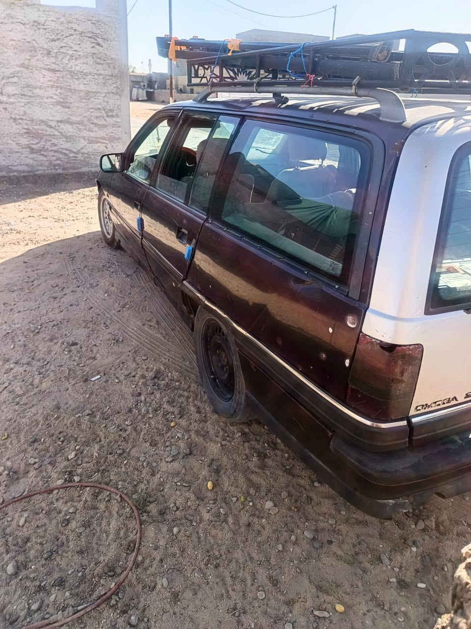 السلام عليكم اوبل ستيشن موديل 92رقم انبار تحويل مباشر كير عادي محرك خير من الله السعر 25ورقه وبيه مجال المكان لانبار حصيبه الشرقيه ***********
