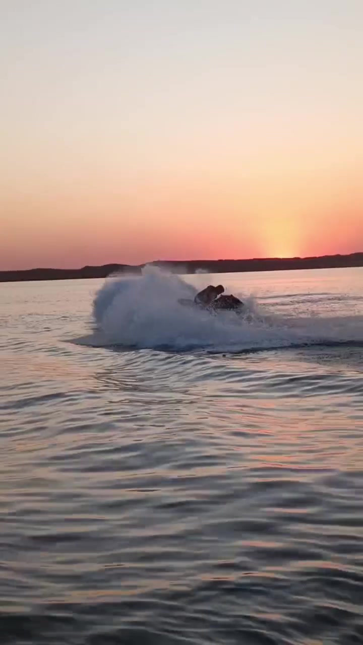 للبيع جيتسكي ياماها GP1200Rموديل 2005سعرة20$ورقه


**إذا كنت صاحب هذا الإعلان وتريد حذفه لأي سبب، رجاءا أرسل رسالة إلى الدعم الفني**