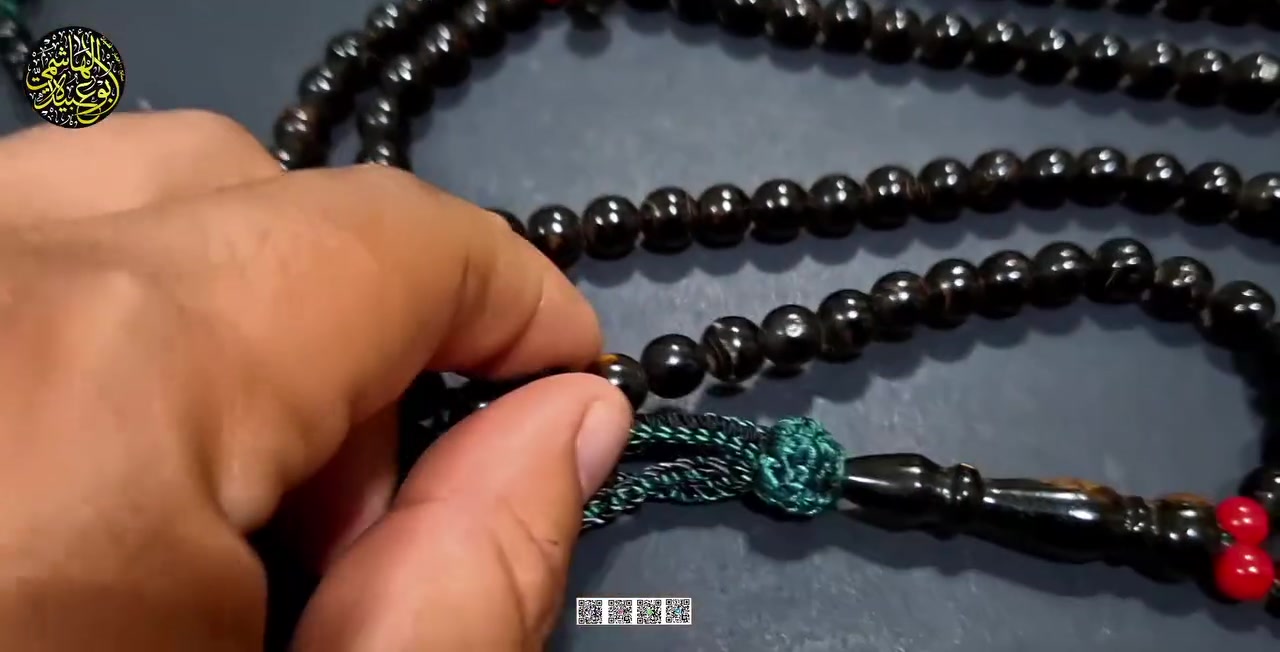 📿 سبحة اليسر البلدي 8 ملي  من البحر الأحمر ✨
قطعة فاخرة تجمع بين الأصالة والرقي، مصنوعة من اليسر البلدي الطبيعي المستخرج من البحر الأحمر، ومطعمة بالمرجان الأحمر ، مع تكتيل جنزير لوكس بتشطيب أنيق يمنحها فخامةً لا تُضاهى.

⭐ هي السبحة التي يقتنيها معالي وزير الأوقاف، لما تتميز به من جودة عالية وأناقة في الصنع.

✅ متوفرة الآن لدى أبو عبيد الهاشمي.

ولا تنسَ أن جميع منتجاتنا تحمل اسم أبو عبيد؛ عنوان الأصالة والثقة.

📩 اطلبها الآن، والكمية محدودة... مستنيك!


**إذا كنت صاحب هذا الإعلان وتريد حذفه لأي سبب، رجاءا أرسل رسالة إلى الدعم الفني**