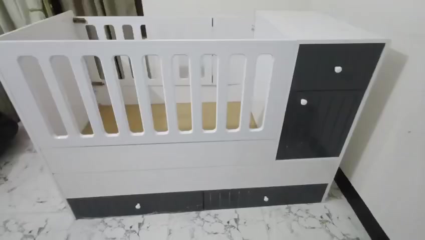 سلام عليكم رمضان كريم كاروك طفل مستخدم نظافه فول مع الدوشك ١١٠ وبي مجال ..اخواته ٢٥٠ موبايل ***********
