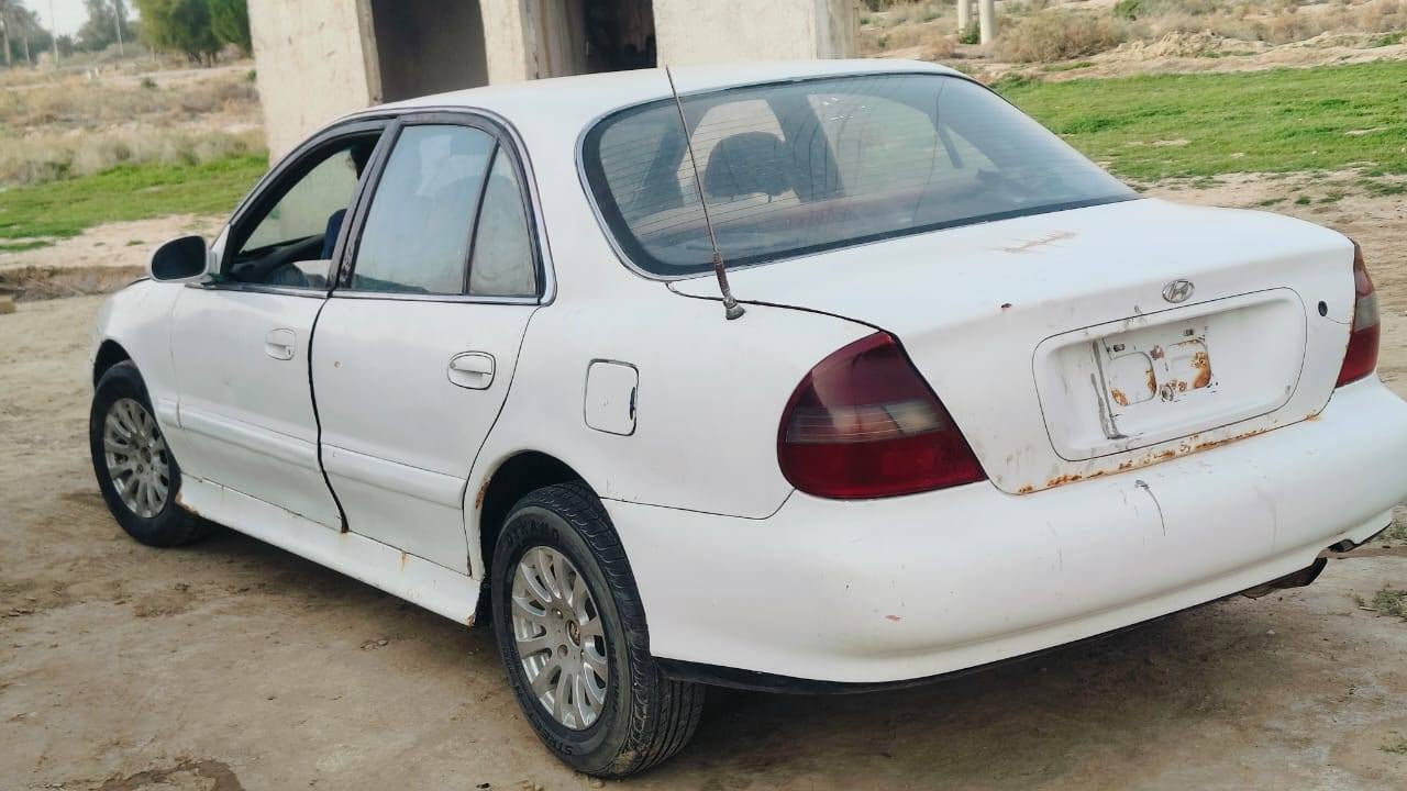 سلام عليكم سوناتا 2موديل 2000سياره شغله بس كير ماينمر مكاني ذي قار *********** واتساب 15ورقه  رقم مثنى
