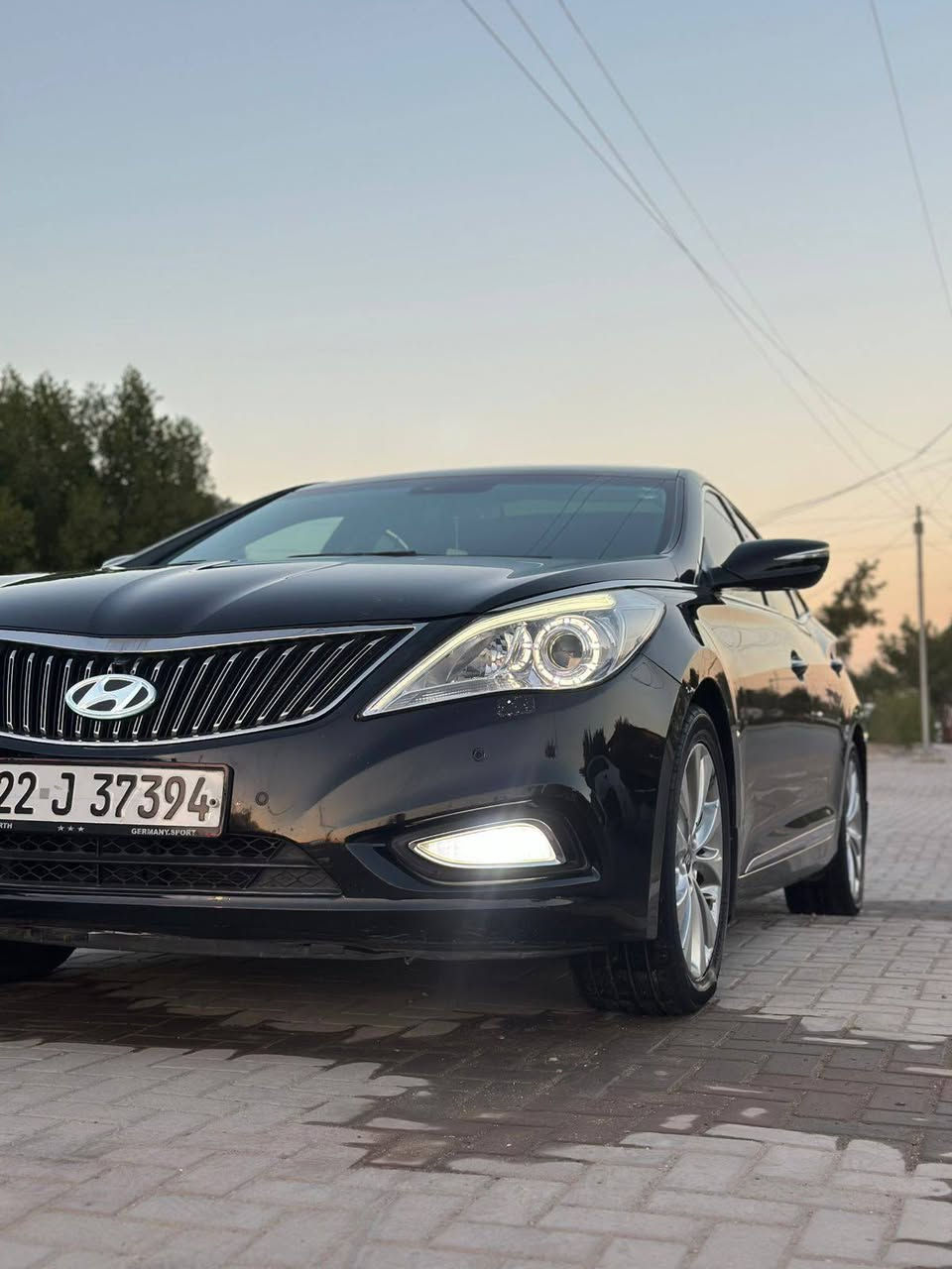 السلام عليكم هونداي ازيرا 2014 
خليجي مكينه 3000 كير تبريد تدفئه كله تمام رقم اربيل بسمي 
سنويه هزه جديد تحويل مباشر 
فول مواصفات 1/1 بانوراما تحكم 
مري شفط + قلاب عند البك سايد
بريك بصمه كشنات كهرباء ستيرن 
كهرباء+ برده خلفيه + بردات بيبان
خلفي يدوي شاشه كامره خلفيه دواره مع كامره بالمرايا الوسطيه نظام ترحيب عند الاقتراب لد امامي خلفي لايت عالي ناصي زنون مع علامه هونداي وبعد بيها مواصفات جاهزه سياره أحلى من الصور للبيع او مراوس حسب 
القناعه السعر 130$ ومجال بسيط
للشراي صور سونار مرفق مكاني 
بغداد الكرخ اتصل ***********
بي وتساب
