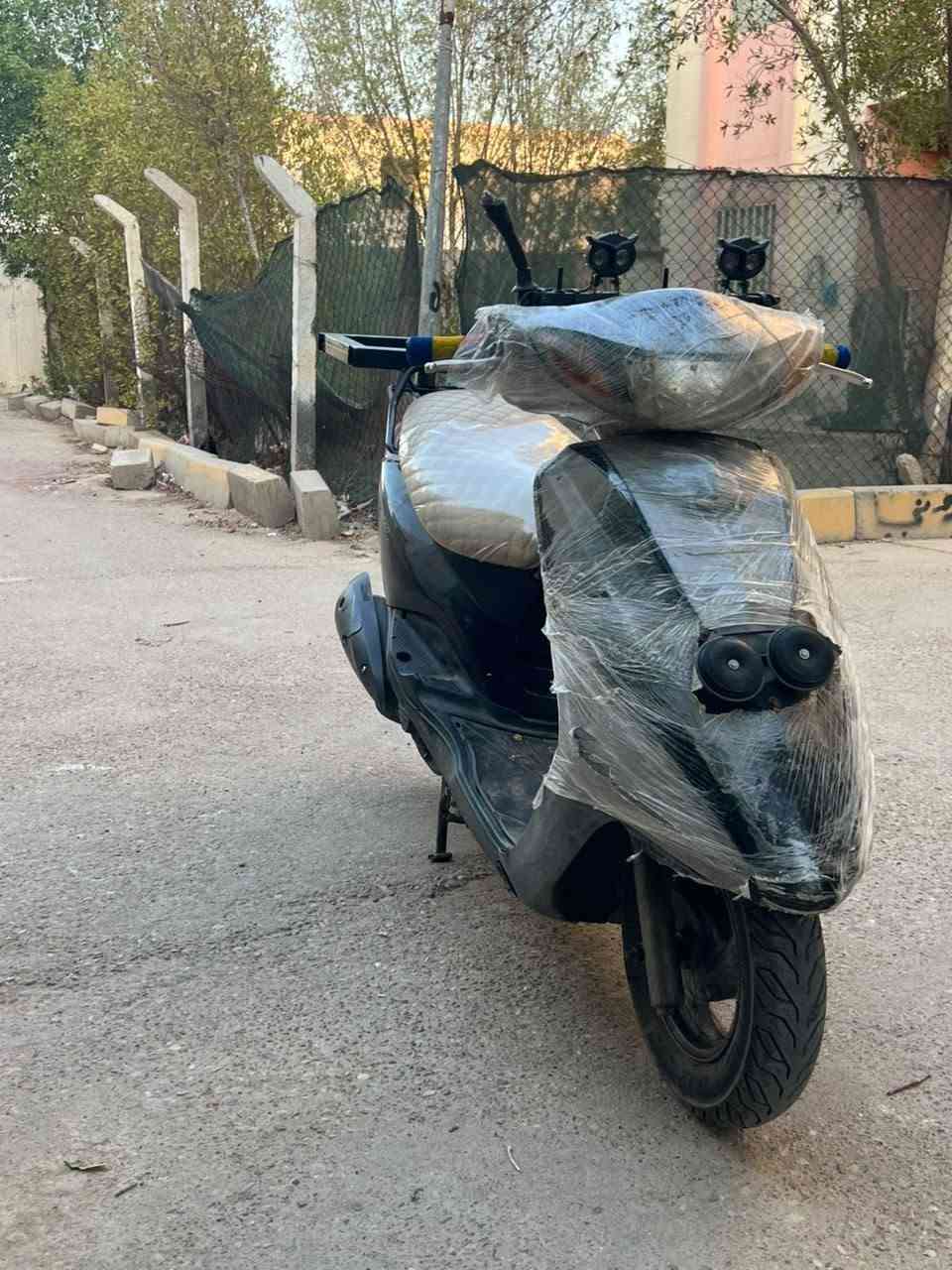 سلام عليكم دراجة بريز140 للبيع مكفوله كفر ومحرك مكاني العماره حي جامعه. ***********
