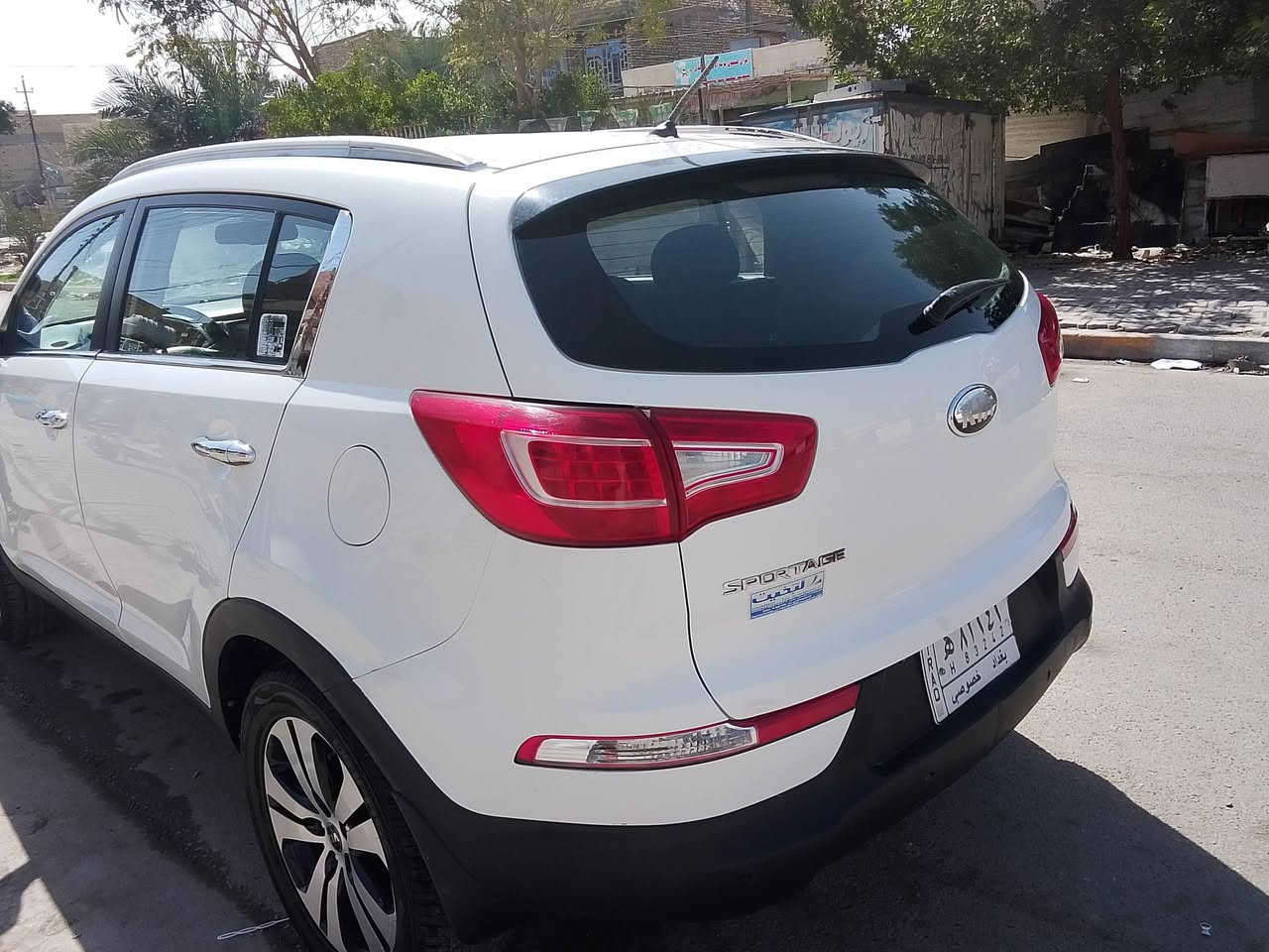 سبورتج خليجي 2014 نص فول  
رقم بغداد ماشيه 78 الف
مكاني بغداد بعدهي جديده  كير محرك 2400 بلاد شرط 
رايدهه ب 144 
 بعدهي ع وضعهه الشركه 
***********
