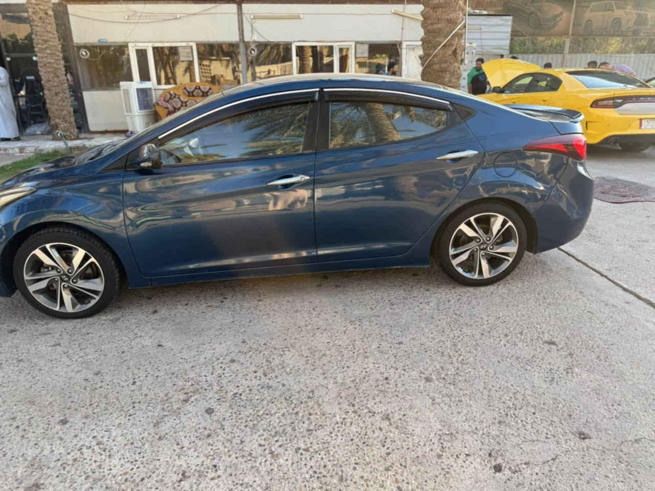 السلام عليكم النترا للبيع موديل 2016 خليجي رقم انكليزي صبغ حزام  مكان كربلاء.   السعر 105 وبيه مجال  ***********
