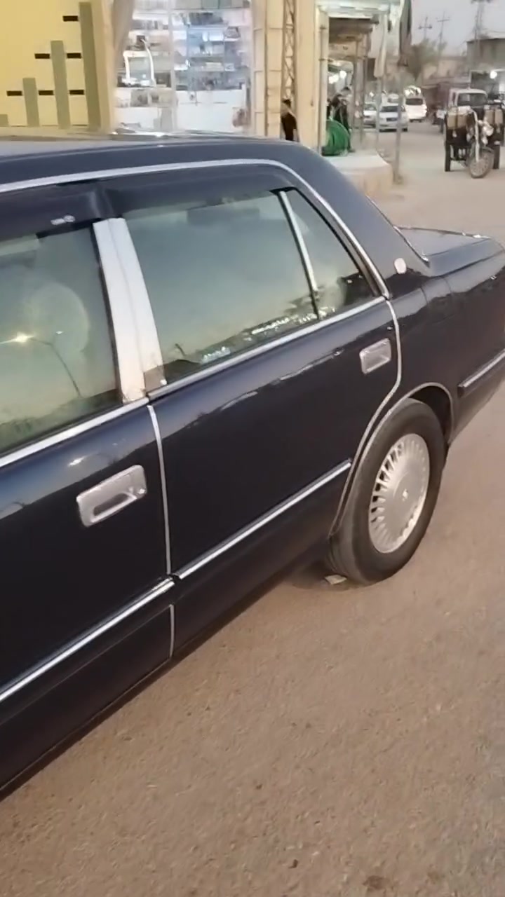 🚗 للبيع "رأس الثور" تاكوما - مكفولة شرط
**النوع:**  رأس الثور تكم
**الموديل:** 1999 
**الرقم:** نجف بسمي - تحويل ثاني يوم
**الحالة:** مكفولة كفالة عامة
- **محرك:** شرط 100% 
- **كير:** شرط 100%
- **حدادية:** شرط بدون طخ
- **تبريد:** مشروط ثلج
**الضرر:** سليمة دواخل، نظافة خارج فقط
**المكان:** النجف الاشرف

**السعر المطلوب: 115 ورقة** مجال بسيط للشراي الصادق 
**سبب البيع:** ظروف خاصة وعاجلة 

السيارة ما تحتاج فلس صيانة، بس بنزين وامشي.
للاستفسار والصور اكثر: واتساب [***********]

البيع لسوم المعقول. لا تبخسون الناس اشيائهم 🙏
