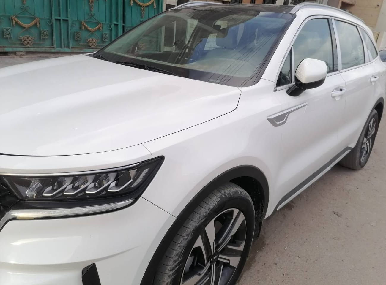 السلام عليكم
كيا سورنتو 2023 خليجي للبيع
فول مواصفات 
مع صور السونار بدون صبغ فقط بارد BDR كما موضح بالصور
مكان السيارة بغداد 
غير متواجد على الفيس
للاتصال على الرقم
***********
