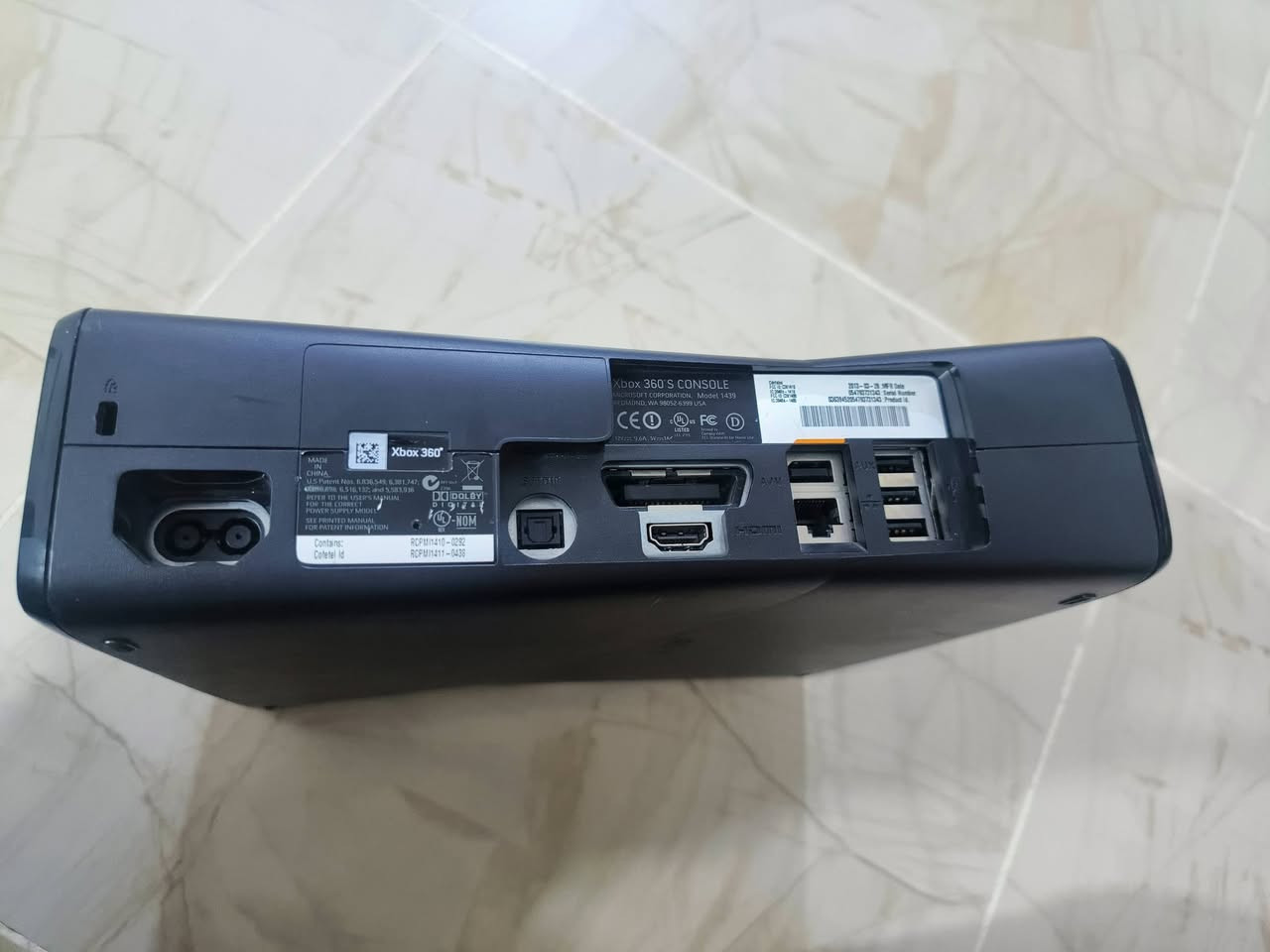 Xbox 360 للبيع اي عيب مابي شرط فحص يدتين وياية


**إذا كنت صاحب هذا الإعلان وتريد حذفه لأي سبب، رجاءا أرسل رسالة إلى الدعم الفني**