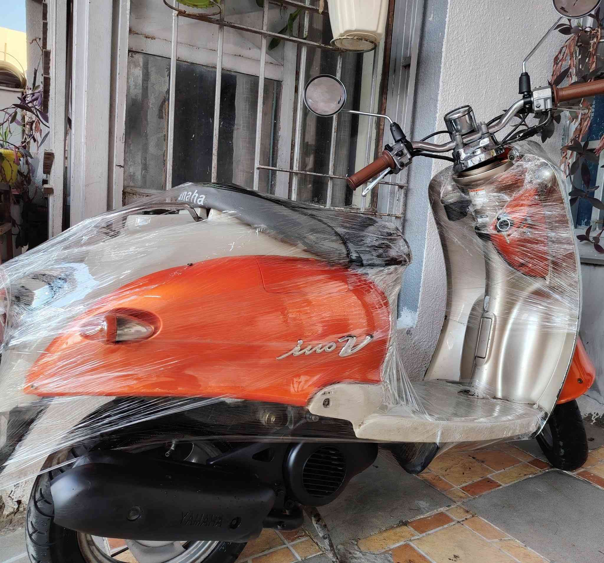 دراجة عبد الحليم للبيع فحل شرط ما مفتوح او مابي اي عيب او كل شغال سعر 450 رقم موبيلي ***********
