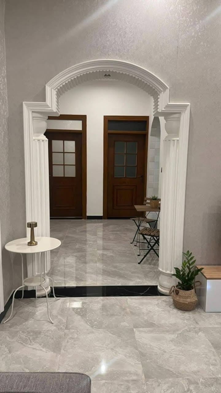 يتوفر لدى مكتب الرائد للعقار بيت بناء حديث طابقين
المساحة ٢٠٠ متر ( العنوان الزهراء حي الأسرى ) 
يقع ع شارع ١٥ وساحه 
البيت مفصول الطابق الاول ع الثاني 
البيت ينباع مع الاثاث المتبقي 
( سبالت عدد ١٠ تخم عد ٣ كاونترات عدد ٢ غرف نوم ٢ )
لمعرفة السعر مراسلة الصفحة او الاتصال ع الرقم 
*********** متوفر واتساب
