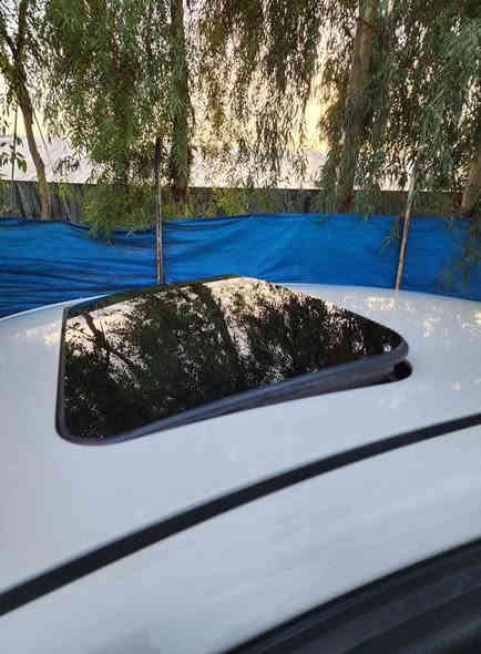 للبيع
سعر 96
كيا ريو موديل 2012 وارد كوري 
محرك ٤سلندر دوش 14 كير اوتوماتيك شرط المحرك والكير 
رقم اربيل شرط التحويل 
بيها كوبون بانزين 
🚫بدون ضرر بدون صبغ 
سلايد فتحة سقف مري شفط اشاير بلمري 
شاشة كامرة حساسات 
سيارة جاهزه 
موصل الايسر 
***********
***********
