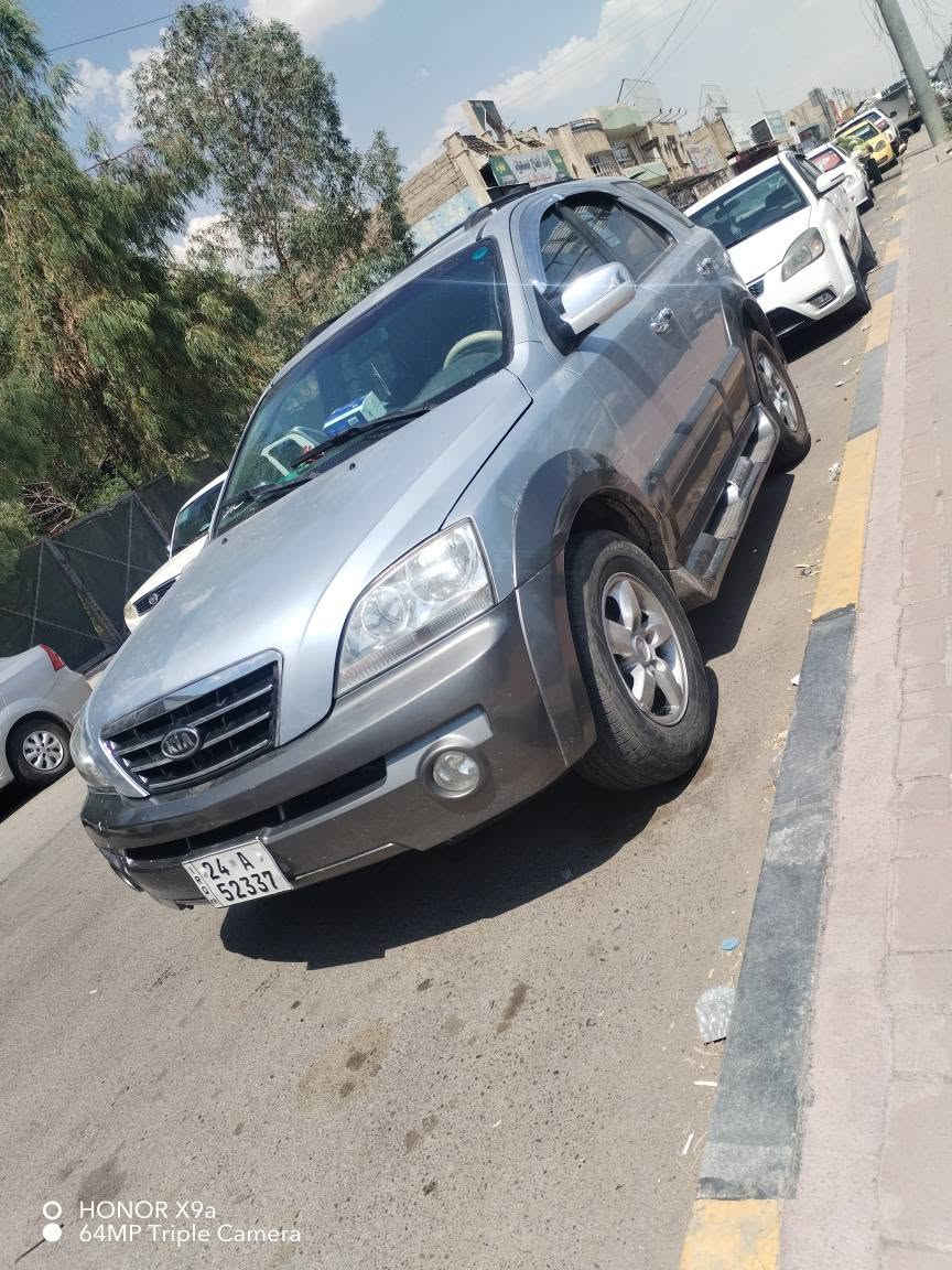 كيا سورينتو 2005
للبيع
 تحويل مباشر رقم دهوك
 ثلاث قطع صبغ
سياره جاهزه محرك كير شرط
السياره فول مواصفات 
تواير جدد طخم شرط
سياره احلى من الصور محرك 6 سلندر 3500 سياره
فول تبريد
ما ناقصها شي الموقع الموصل
*********** واتساب موجود موصل, نينوى
