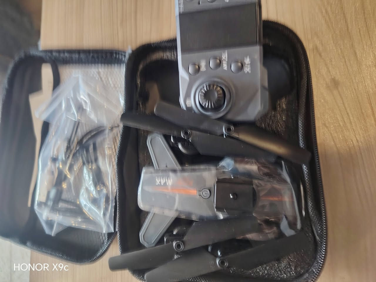 مجموعة ادرونات أتريد شلعه أتريد مفرد
***********
