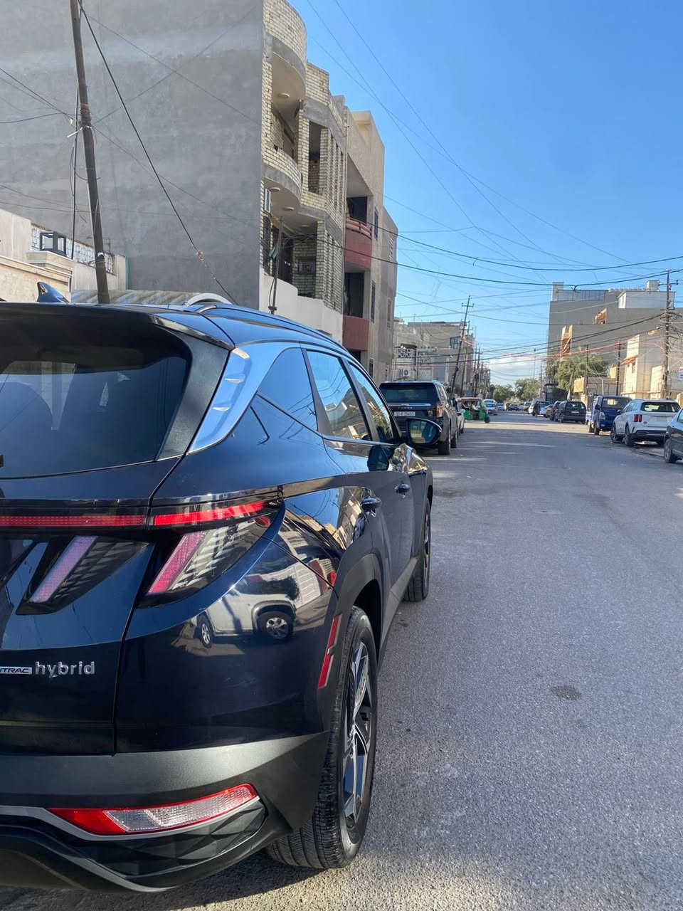 توكسان موديل 2023 وارد امريكي هايبرد موصفات واحد على واحد هاترك اعلى فئة حادثها طخة خفيفة بالجاملغ الأمامي الأيمن بدون ايرباك ودواخل ماشية 68 كيلو مكاني بغداد الجديدة السعر 184 وبيها مجال بسيط***********
