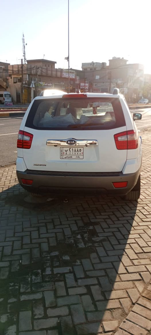 السلام عليكم
موهافي موديل 11 🔥✅ 
مواصفات فول واحد على واحد 
وارد خليجي 
بصمه تشغيل ابواب ترحيب
كشنات جلد وكهرباء 
محرك/V6 /3800 مكفول 
7 راكب 
تبريد ثلاجه 🥶
كاميرات 2
 مري شفط
حزن ميموري
ستيرن يصعد ينزل كهرباء 
وبعد بيه هواي مواصفات
رقم بغداد شرط التحويل 
بيه جاملغ خلفي نصه صبغ وبيه تكحيل بل جاملغ لامامي ثلاث اصابع فقط الباقي مكفول 

----------------------------------------
 العنوان بغداد الشعب 
السعر 135 وبيه مجال 
***********
***********
