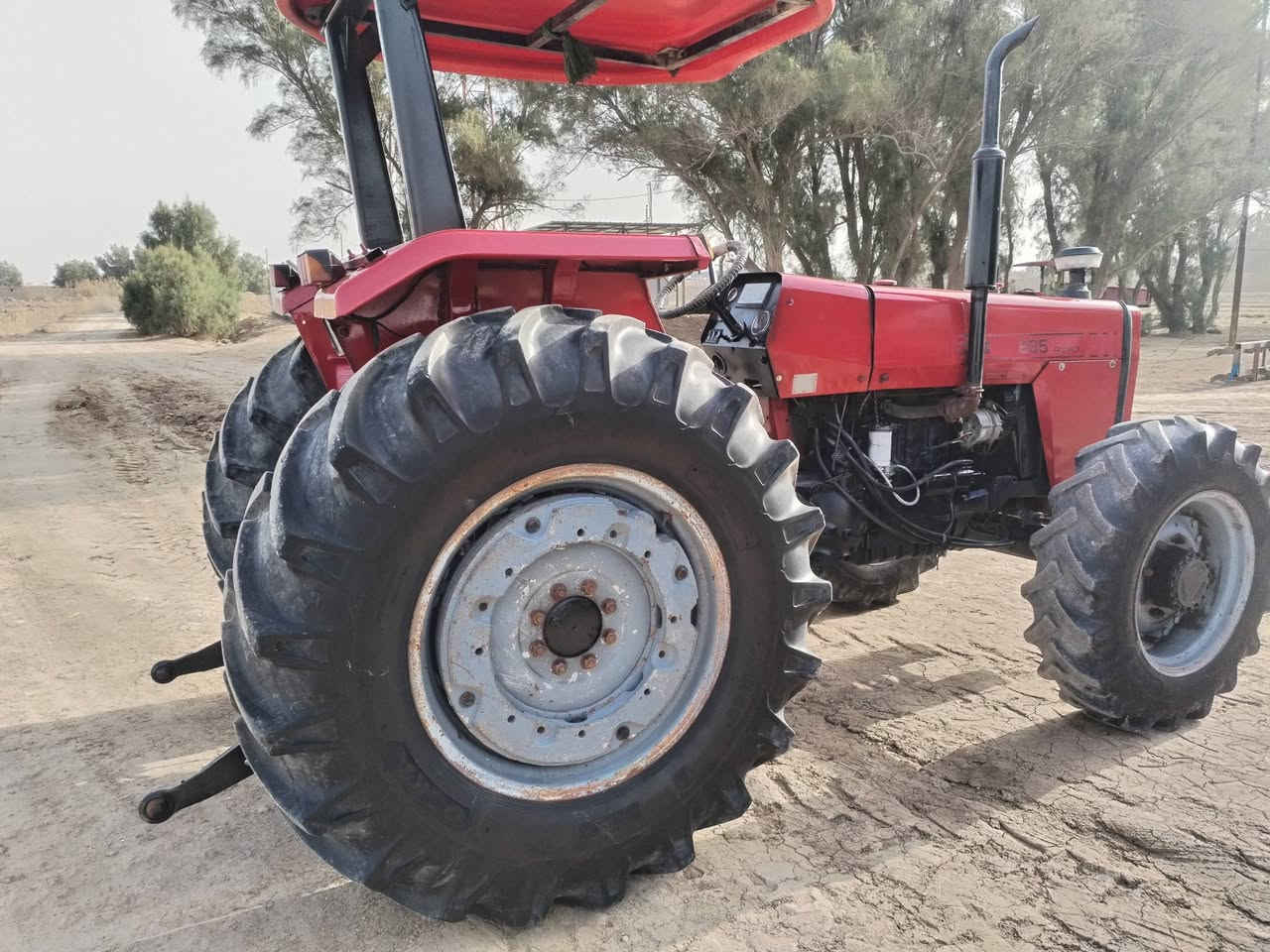 السلام عليكم كاروبه موديل 12 فوكسن سعره 15 رقم الهاتف ***********
