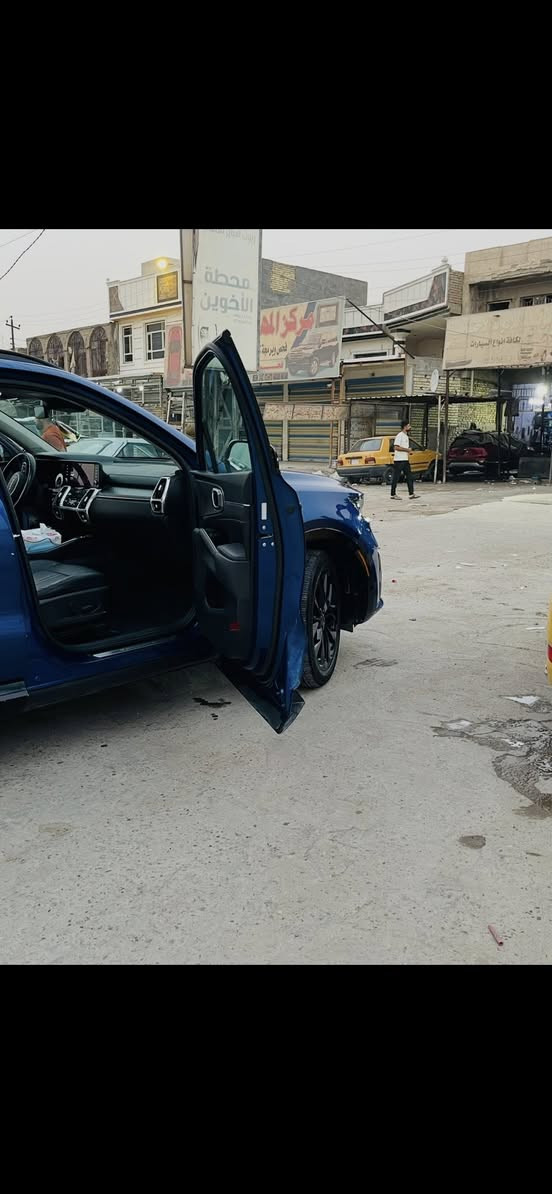 السلام عليكم
سورنتو SX 2023 وارد امريكي ماشية 24000الف ميل سيارة حلوه ونظيفه‼️
لون/ازرق جويتي مميز💙
رقم بغداد الجديد الدولي تحويل ثاني يوم بأسم المشتري
الحادث/ تبديل باب خلفي جه اليمين وتعديل بسيط باب الصدر على كد شبر تكحيل حادثه كلش حلو 
ايرباك/ بردة فقط
السعر/265$وبيه مجال 
المواصفات/محرك 4 سلندر تيربو 2500 🚀
1- بانوراما
2-كشنات VIP منفصل
3- حساسات 
4- رادارات جانبي امامي خلفي
5-توقف ذاتي
6-تحديد مسار
7- سياقة ذاتية
8- مري شفط
9- جنطة كهرباء وشفط
10 بصمات دخول ذكي على الابواب
11- كنشات كهرباء وتدفئة
12- عداد الكتروني
13- اربع وضعيات قيادة ( ايكو- سبورت - سمارت- نورمل)
14- تحكمات بلستيرن
15- تبريد قطعتين 
16-سايد بريك بصمة
17- ابل كاربلي
18-شاحن واير ليس
19-لايت زنون 3 عدسات LED
20- ويل حجم 20
21- جام كله اوتو
22-بك لايت LED
23- كامرة خلفية
وبعد بيه هواي مواصفات كلش حلوة
العنوان/ بغداد الزعفرانية 
الرقم/ ***********
رقم الشاصي/ 5XYRK4LFXPG242114
