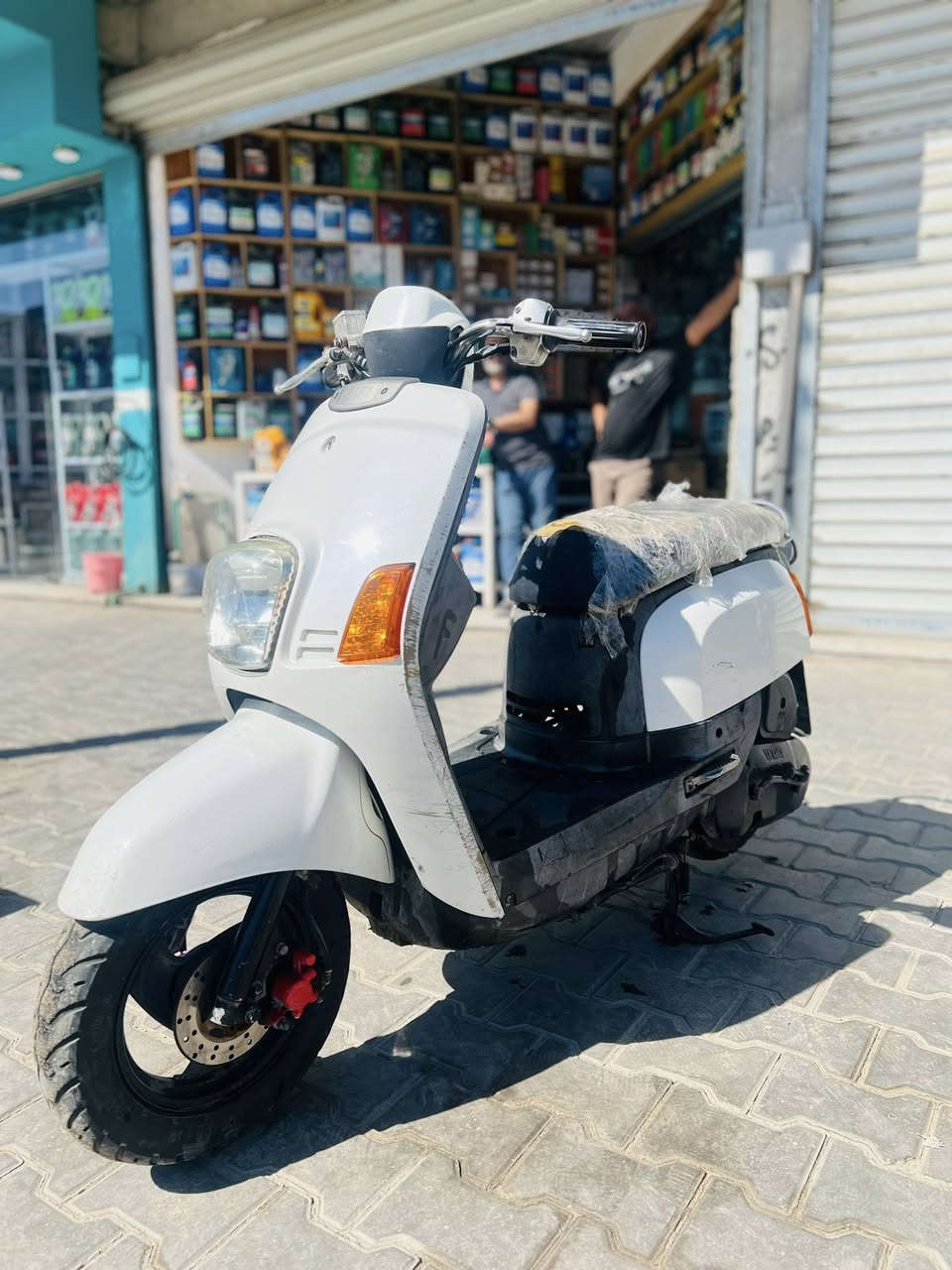 سلام عليكم ماكس بوليسي رمبه
دراجه كله بلاد من طول لطول وكلشي شغال انا بيدي منزله من رمبه من دير

كهربئيات كلشي شغال و على وضعيه لبلاد ما ملعوب بيه اشاير هورن + مكينه بلاد 49 ما ملعوب بيه بكد شعره + كفرات بلاد ختم واحد ويه المكينه + بريك امامي وخلفي شغال + سلف بلادي + قفل اكسل شغال + كابريته بلاديه

تايرات جدد دراجه جاهزه دراجه شلعه ومعدل كلش حلوه وناعمه نكره سلف دراجه كله ع وضعيه لبلاد وكلشي شغال بيه

مكان خمسميل

رقم *********** وتساب

رقم ‭***********‬ اتصال

سعر 925
