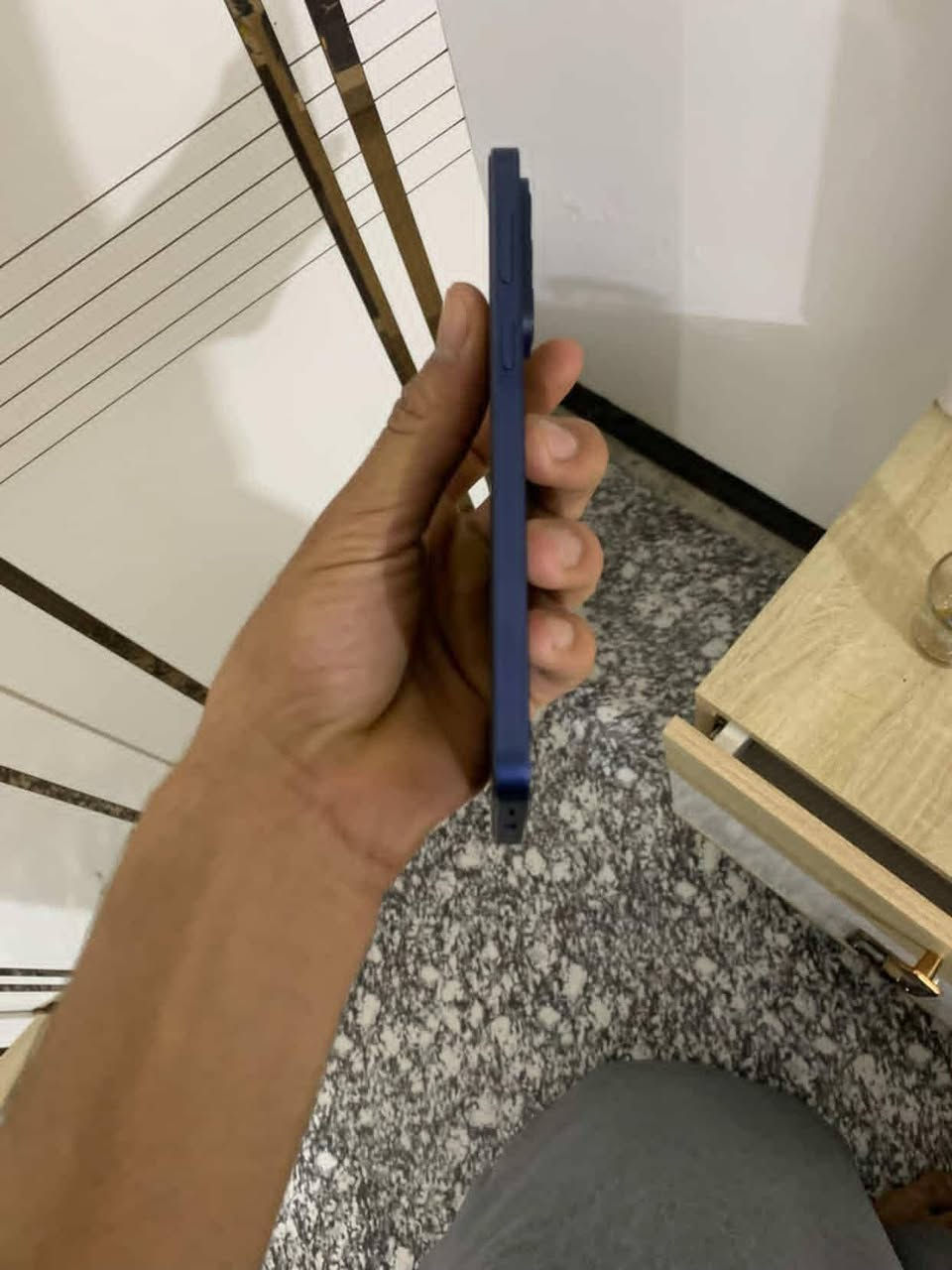 البيع A57 ذاكرته 512    ***********
