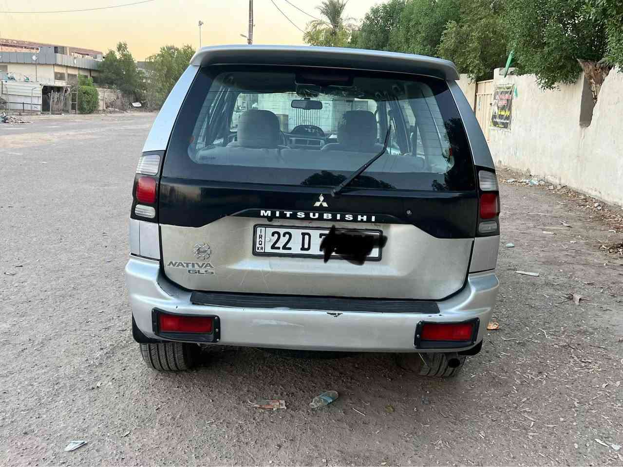ميسبوشي موديل 2008 
موصفات 
تحكمات ستيرن 
مانع نزلاق 
شاشة 
كامرة 
سيارة جاهزة مكينة وكير خير من اللاه بيهة صبغ بس جملغ والباقي كفالي رايدهة 72 وبيهة مجال الطيبين واي ستفسار نتصال علة هذة رقم *********** مكلف بل نشر بغداد, العراق
