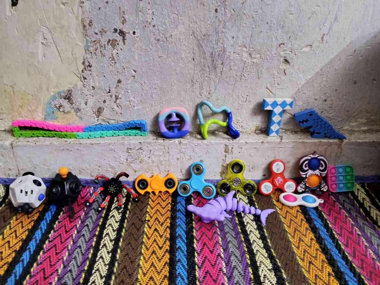 سلام عليكم ورحمه الله وبركاته اخواني الكرام عندي هذن القطع والمجسمات السعر سكرن  للتعجبك و دزلي على الخاص


**إذا كنت صاحب هذا الإعلان وتريد حذفه لأي سبب، رجاءا أرسل رسالة إلى الدعم الفني**