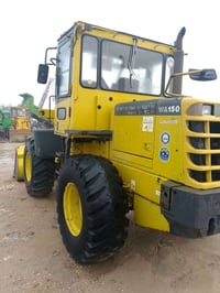 لبيع شفل كوماتسو حجم 150 دخول جديد مكفول كفاله عامه رقم 07800206547