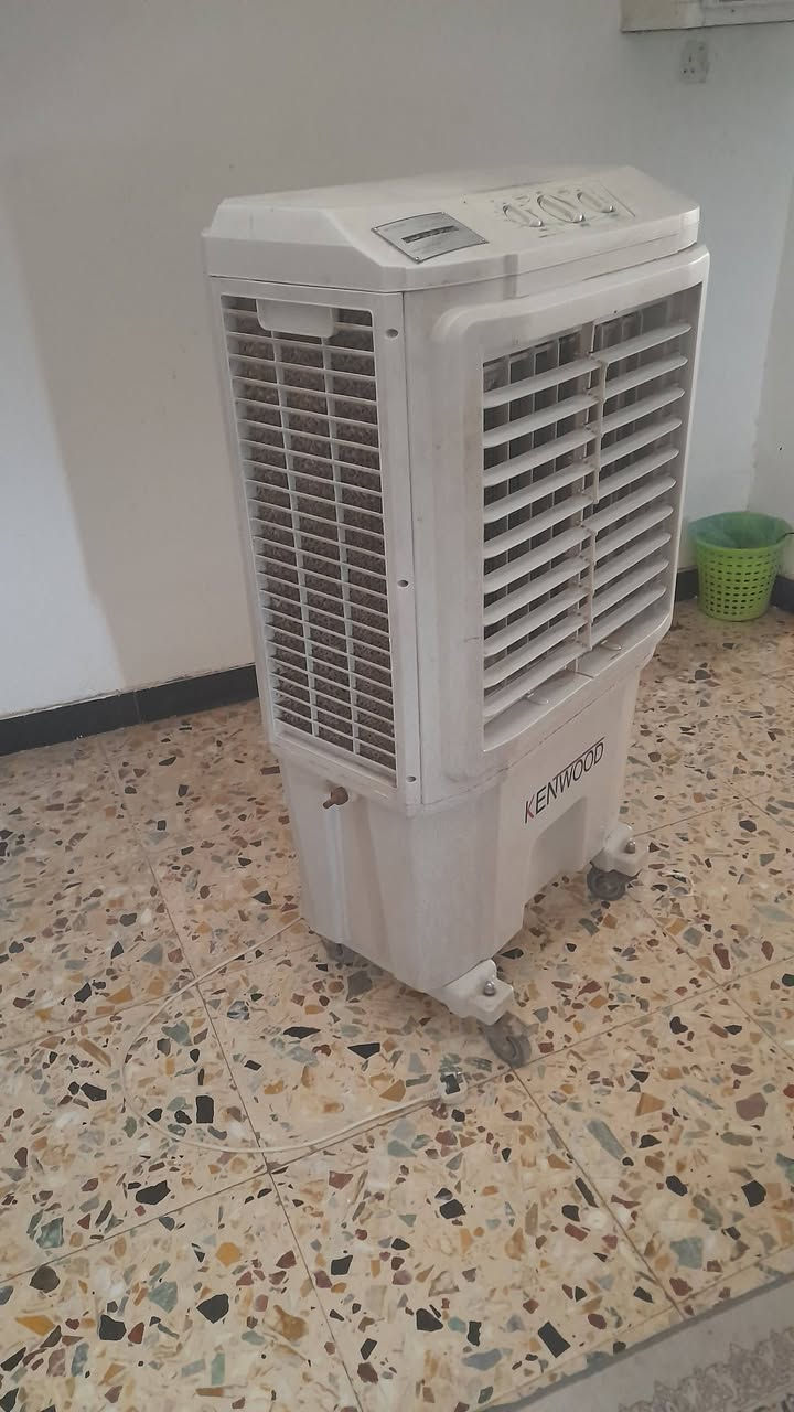 للبيع كنفيره مستعمله قليل جدا نضيفه السعر
150 ومولده 10انبير نوعيه جيده الملف الكبير سلف نضيفه جدا 150كربلا***********
